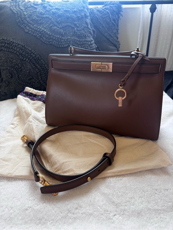 Tory Burch Handbags - Tory Burch Small Lee Radzwill Bag in Smooth Leather